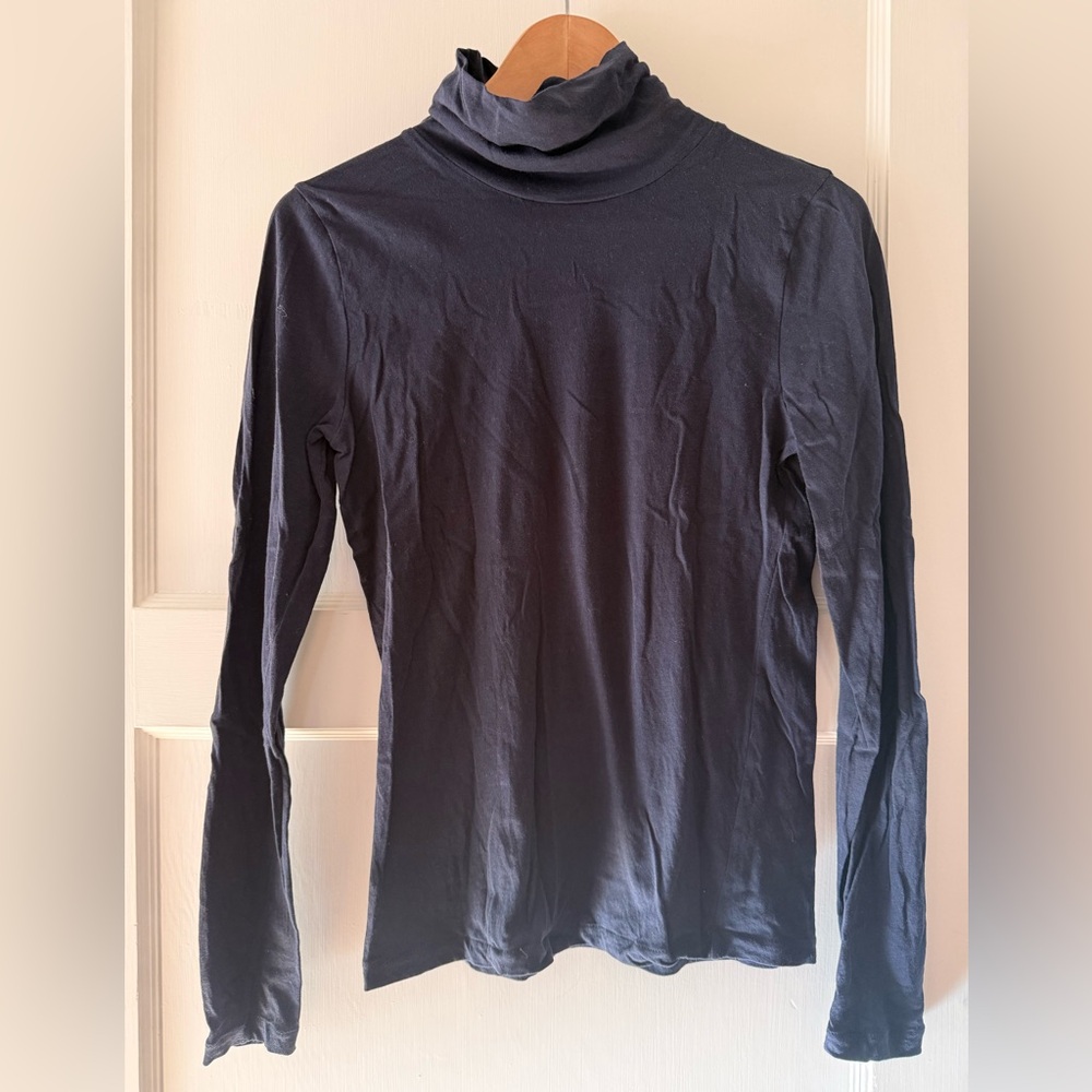 J Crew Tissue Turtleneck - Navy - Small